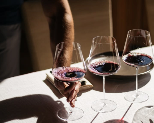 La noche de las vinotecas